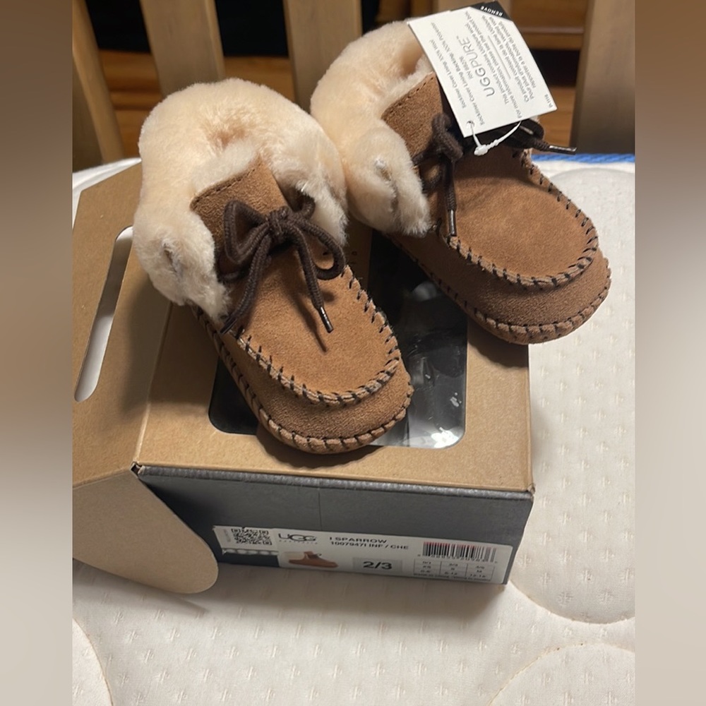 Ugg Sparrow Infant booties